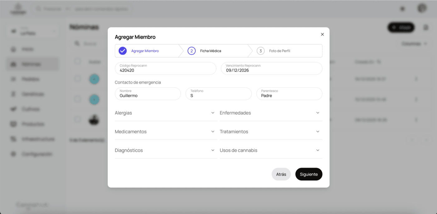 Formulario de registro manual - Historial médico y REPROCANN